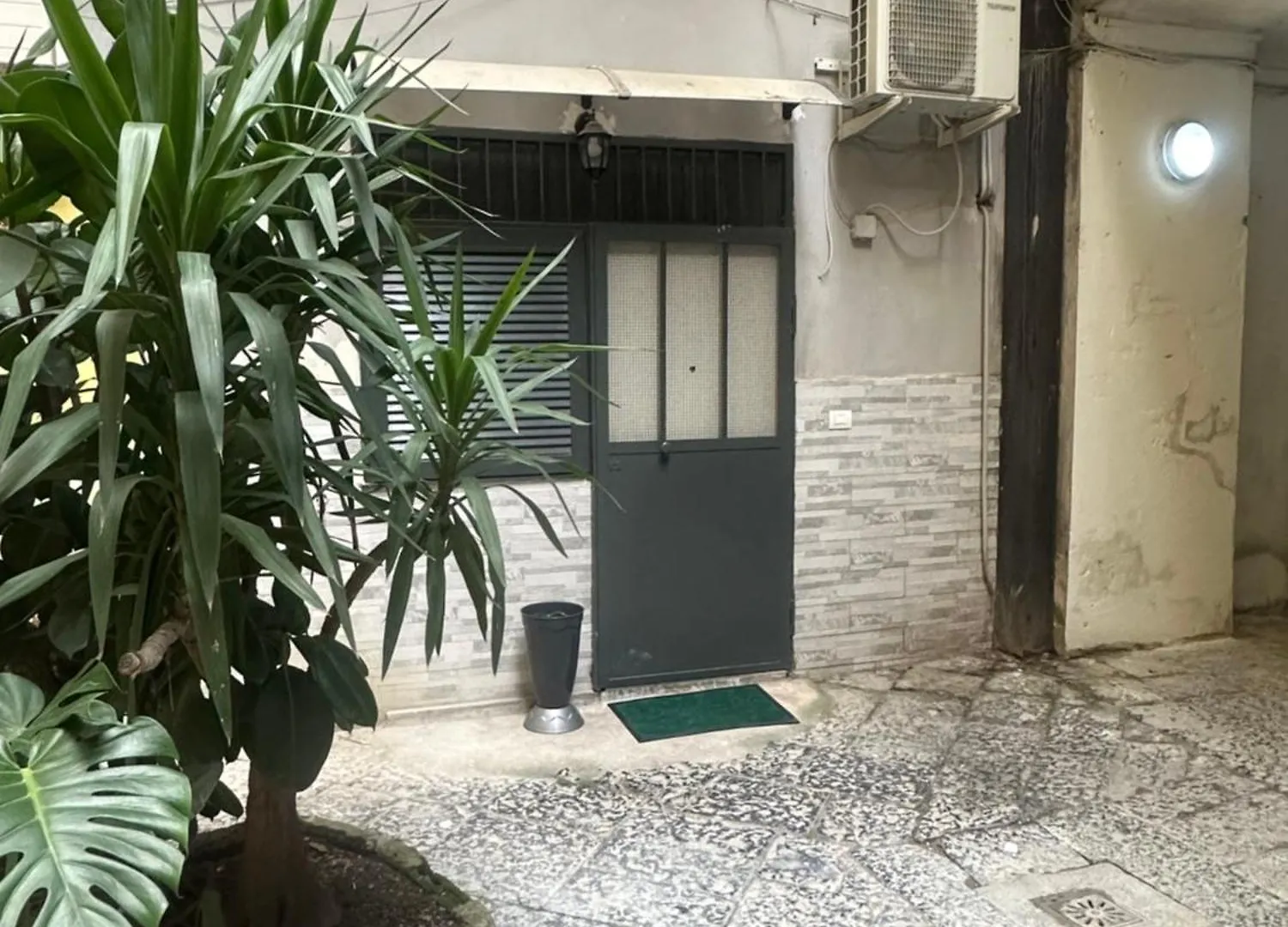 Civico Storico Apartment Naples