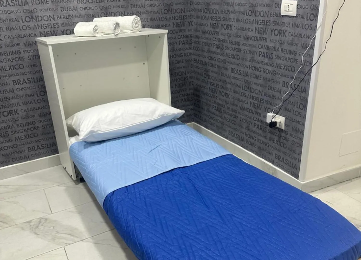 Civico Storico Apartment Naples Italy